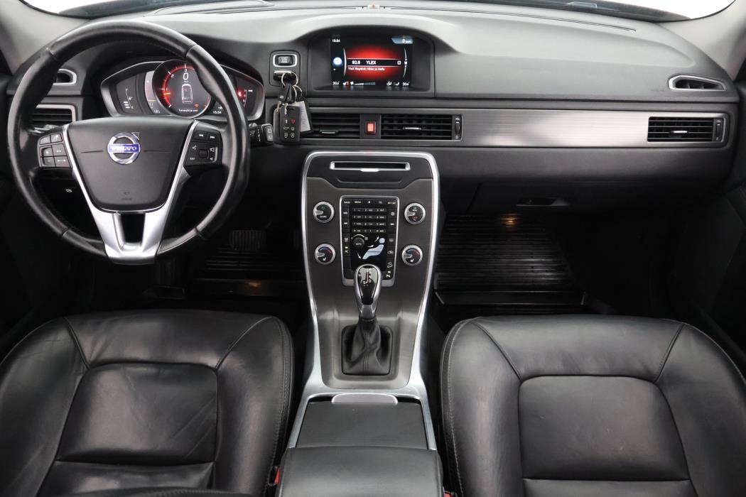 VOLVO XC70 2016