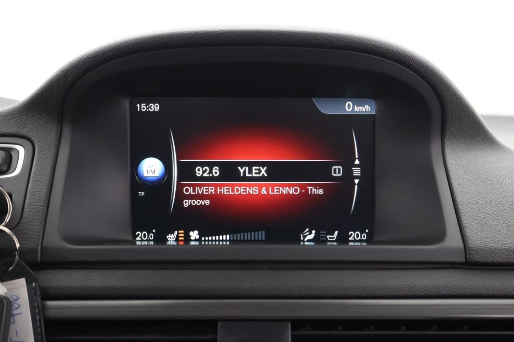 VOLVO XC70 2016