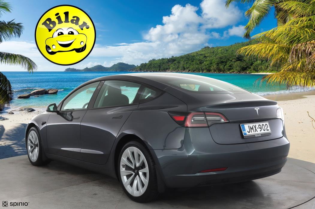 TESLA Model 3 2023