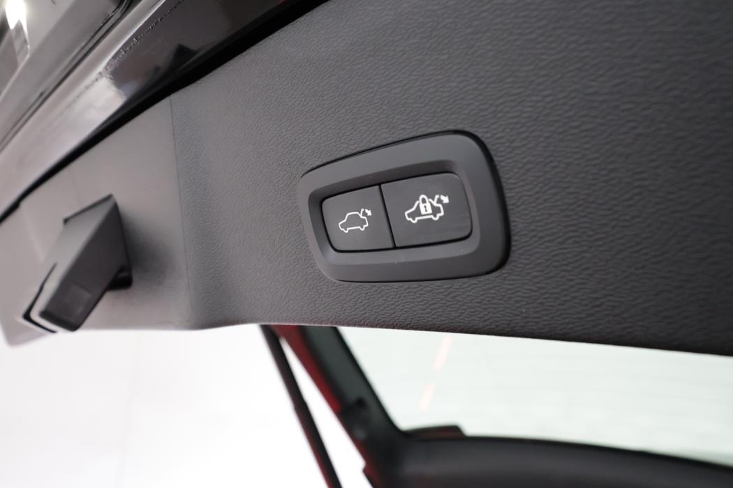 VOLVO C40 2023