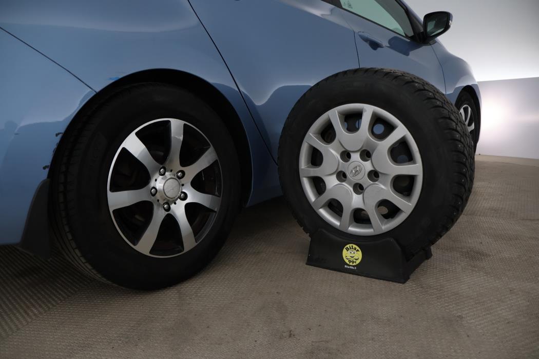 HYUNDAI i30 5d 2012