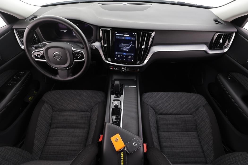 VOLVO V60 Cross Country 2023