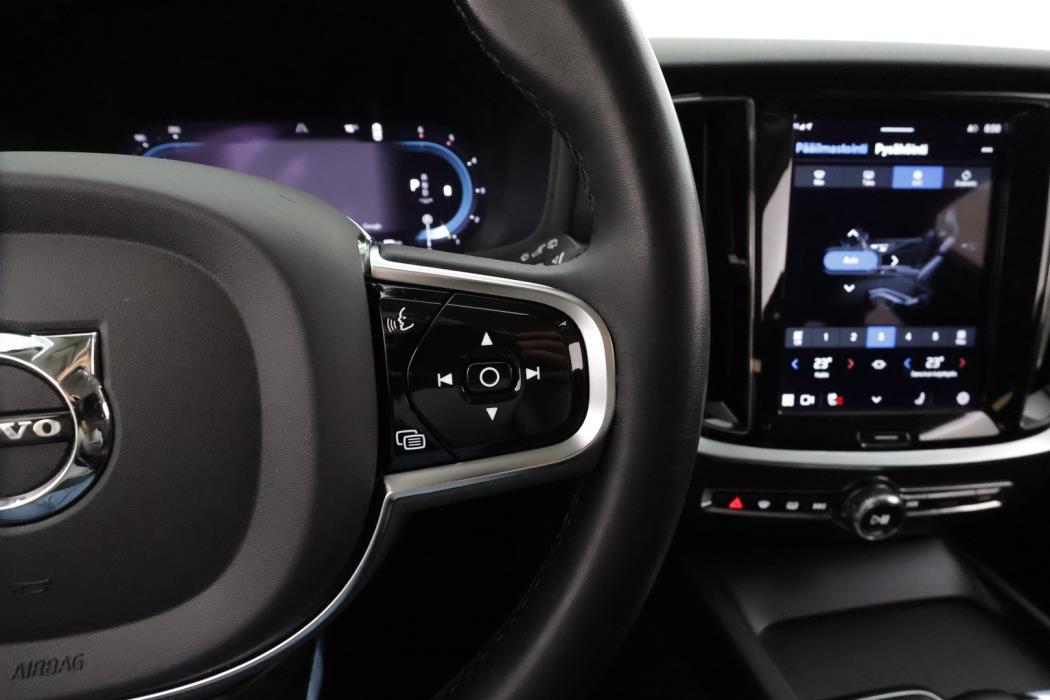 VOLVO V60 Cross Country 2023