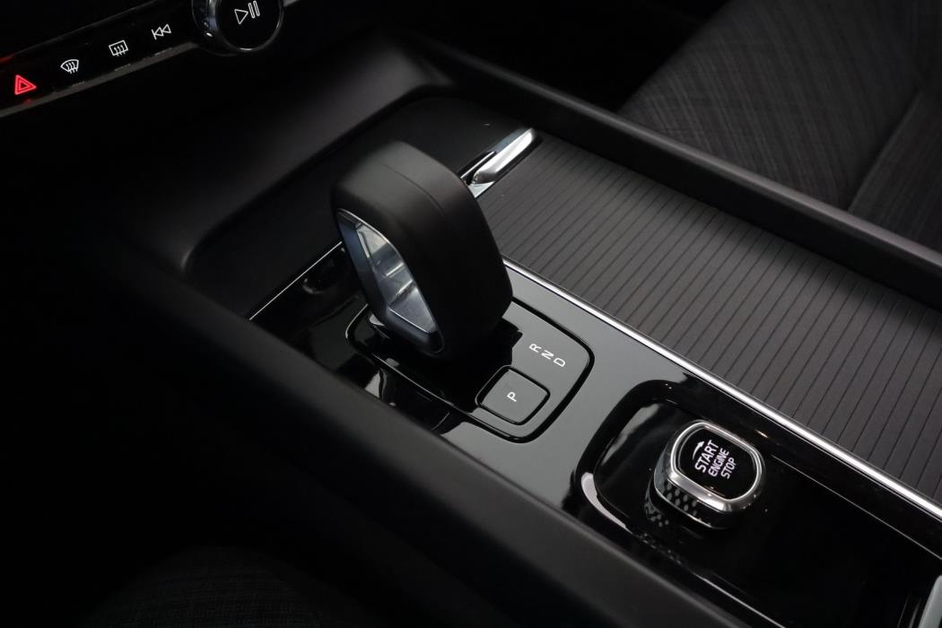 VOLVO V60 Cross Country 2023