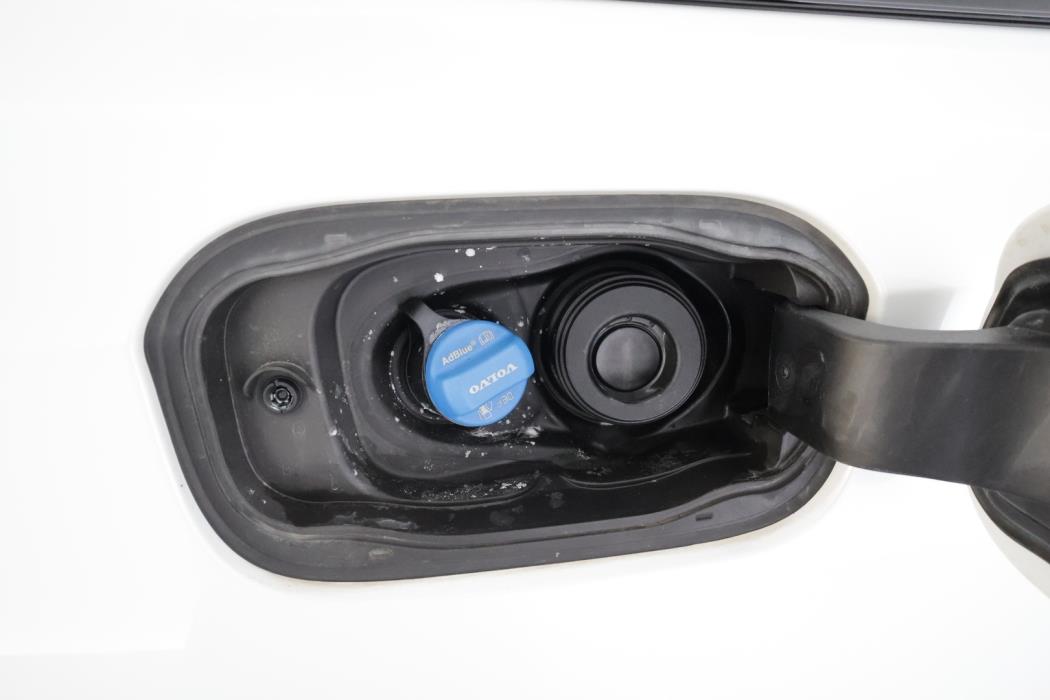 VOLVO V60 Cross Country 2023