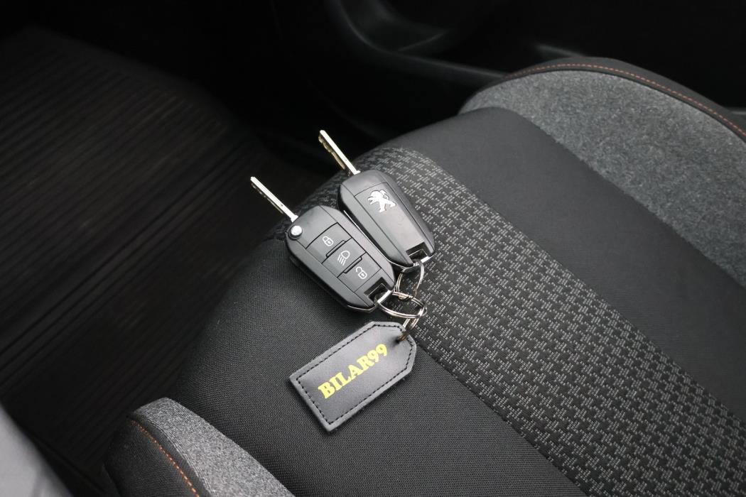 PEUGEOT 3008 2018
