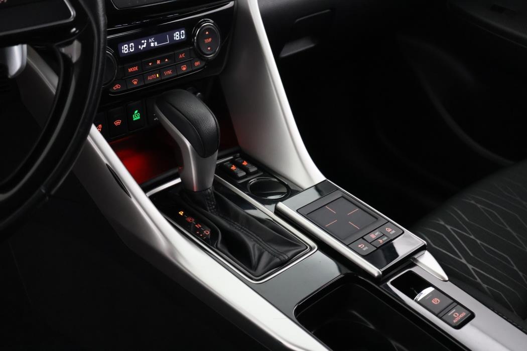 MITSUBISHI Eclipse Cross 2018