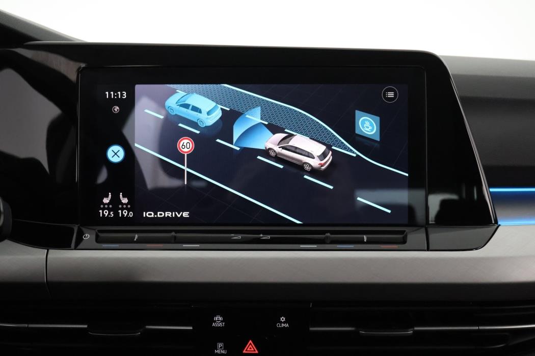 VOLKSWAGEN Golf 2021