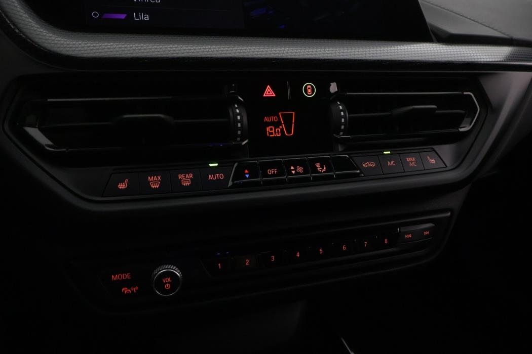 BMW 118 2022