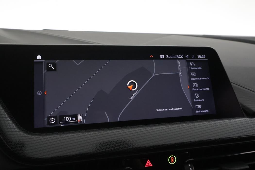 BMW 118 2022