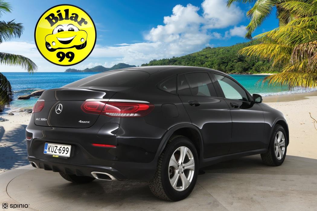 MERCEDES-BENZ GLC 2022