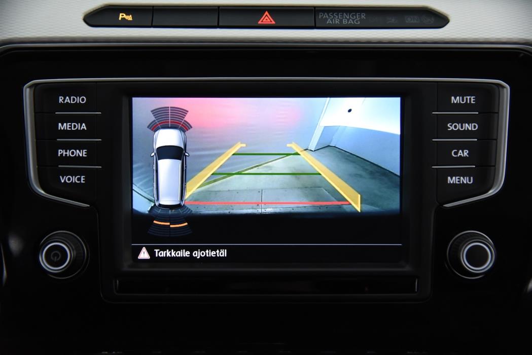 VOLKSWAGEN Passat 2016