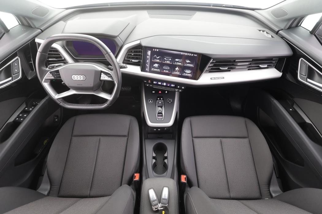 AUDI Q4 e-tron 2023