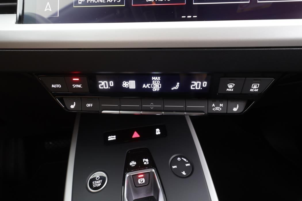 AUDI Q4 e-tron 2023