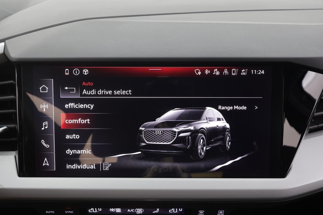 AUDI Q4 e-tron 2023