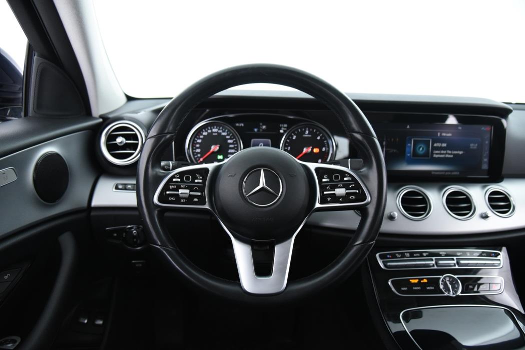 MERCEDES-BENZ E 2020