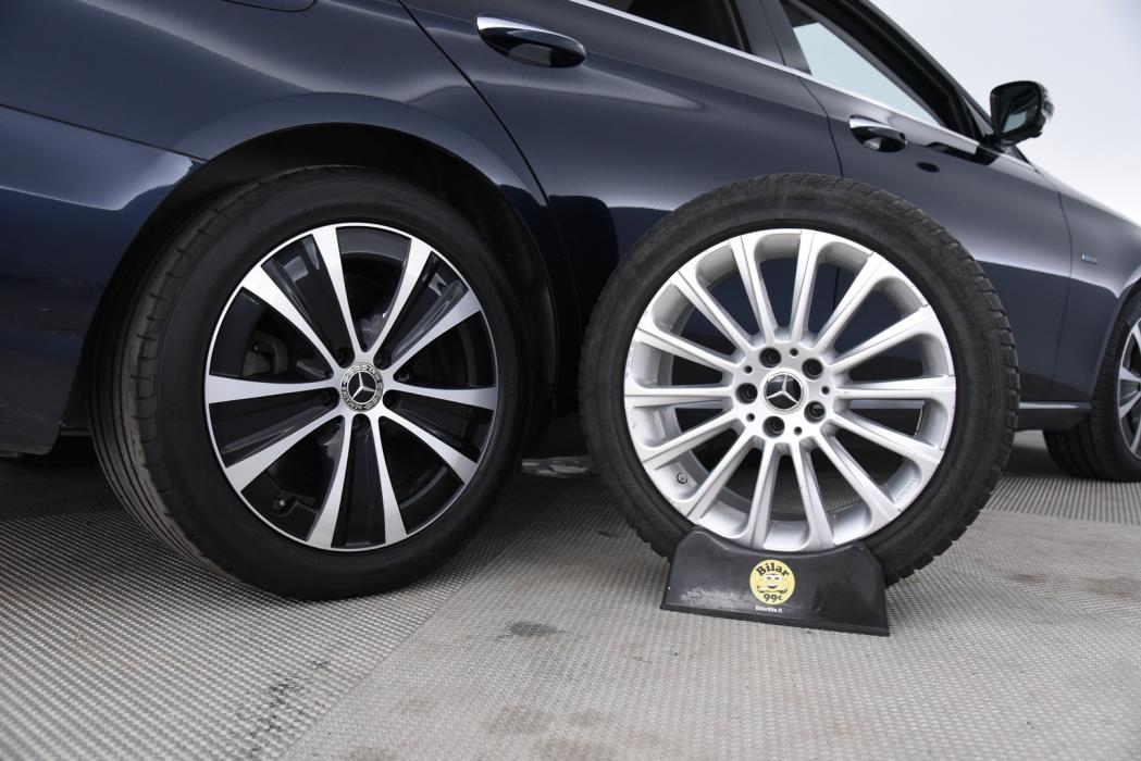 MERCEDES-BENZ E 2020