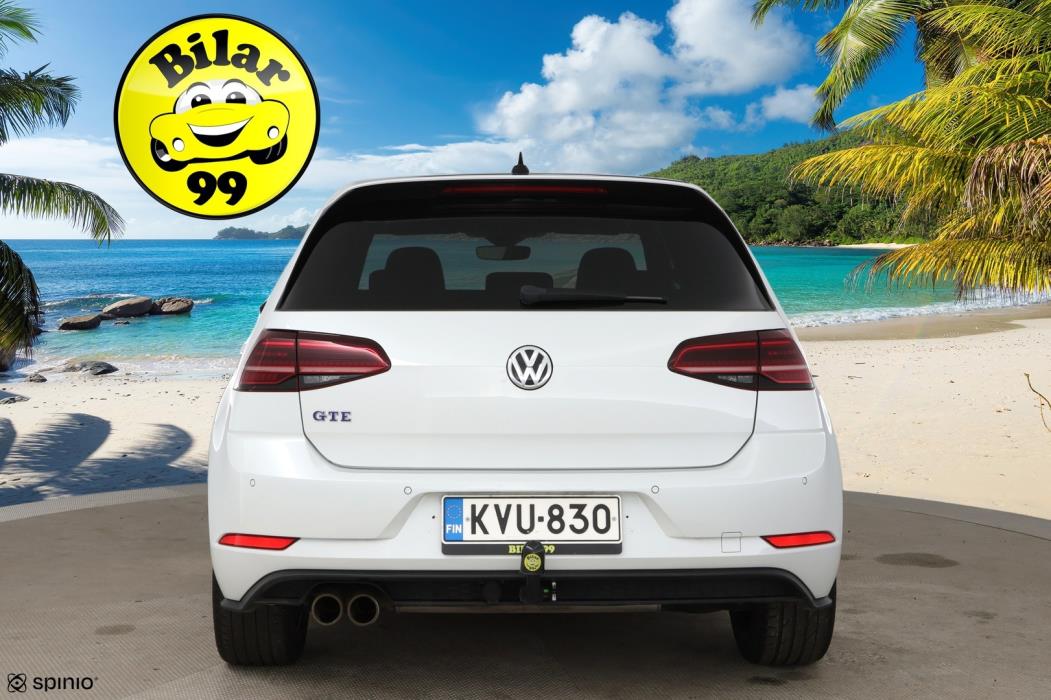 VOLKSWAGEN GOLF 2020