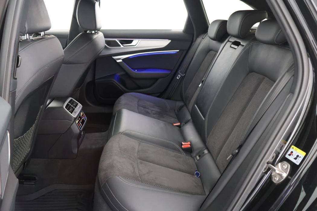AUDI A6 2021