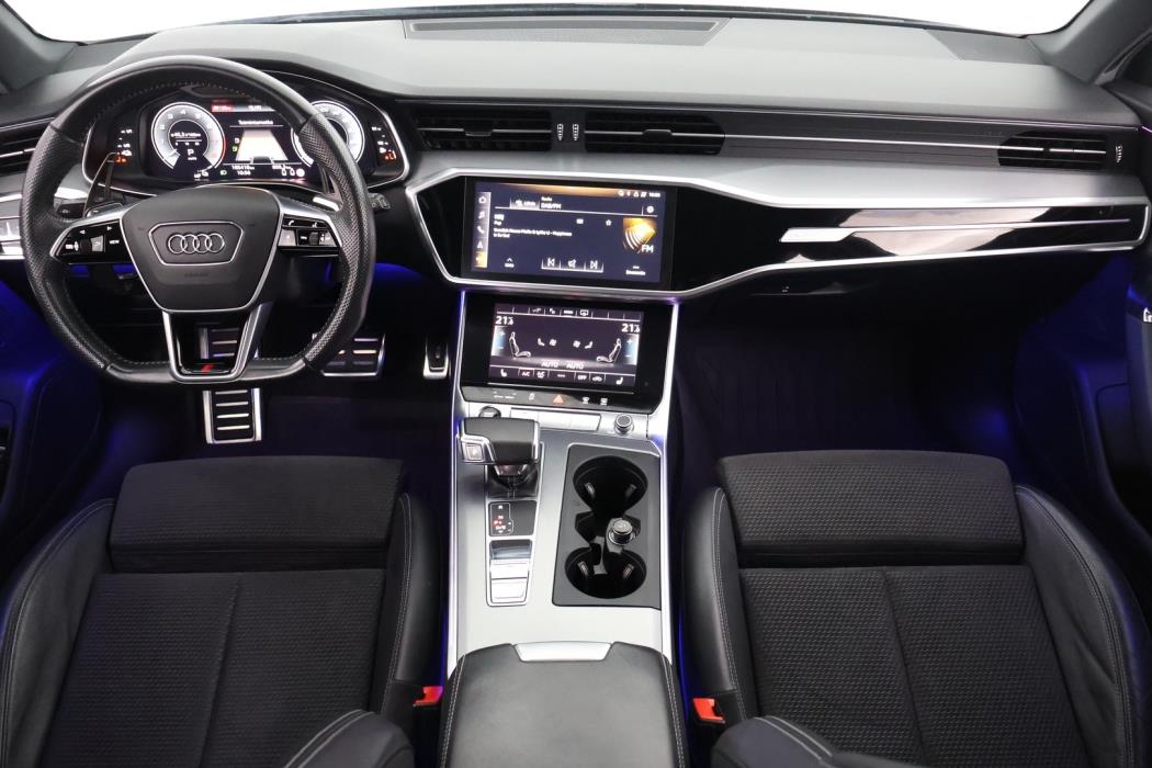 AUDI A6 2021