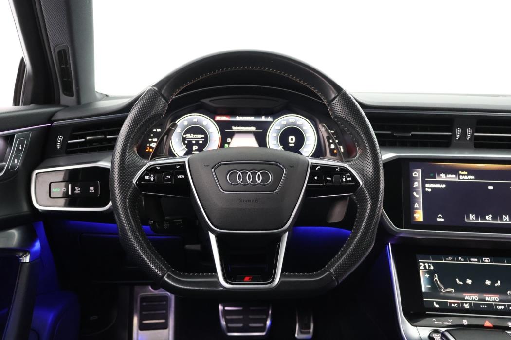 AUDI A6 2021