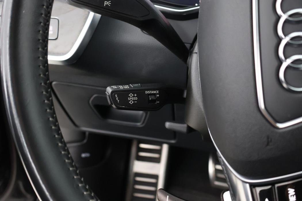 AUDI A6 2021