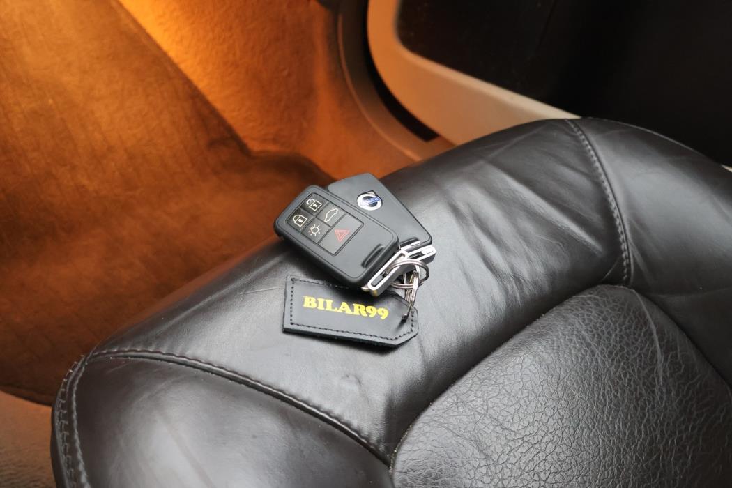 VOLVO XC70 2010