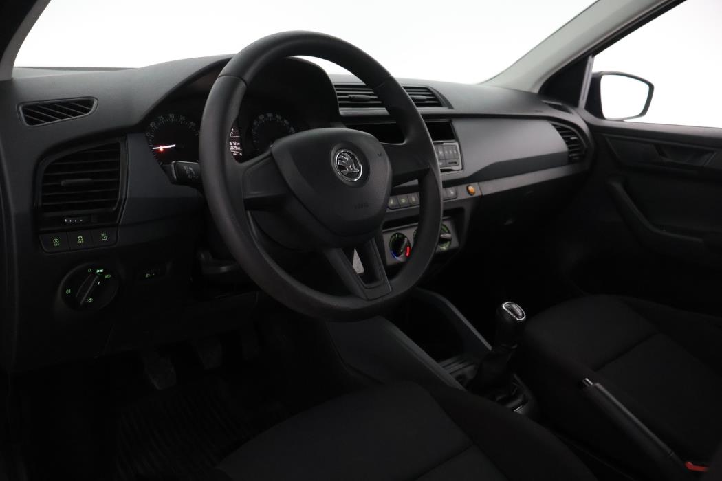 SKODA Fabia 2016