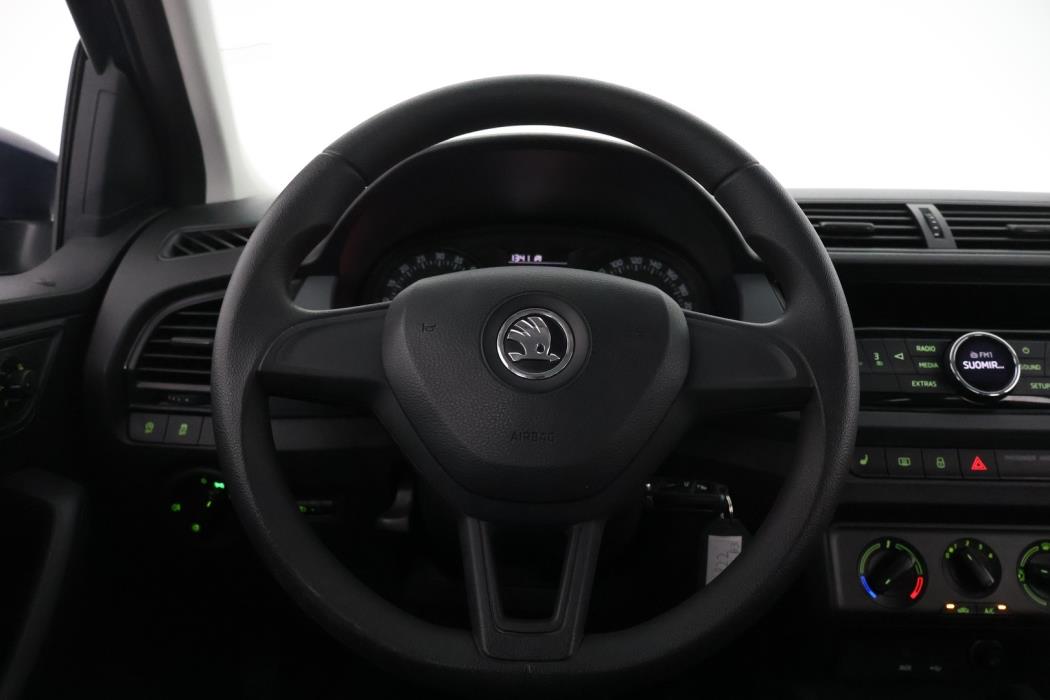 SKODA Fabia 2016