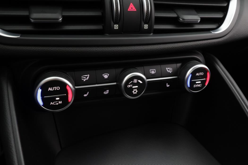 ALFA ROMEO Giulia 2018