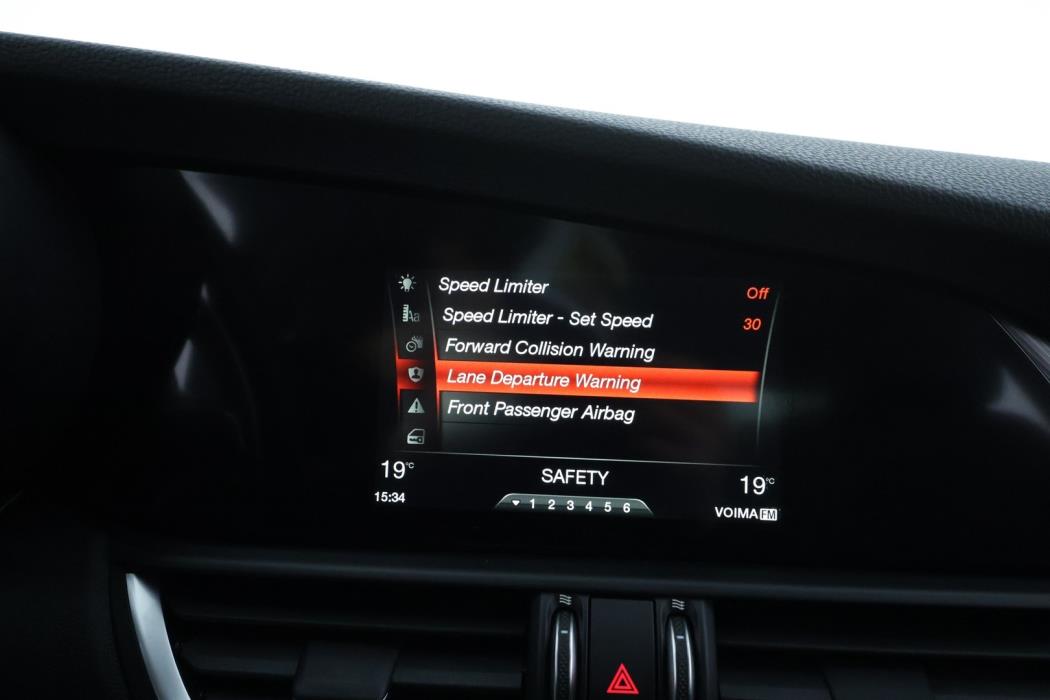 ALFA ROMEO Giulia 2018