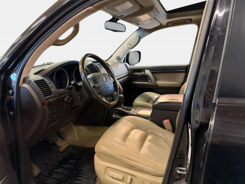 TOYOTA Land Cruiser 2008