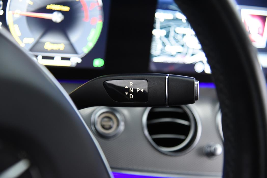 MERCEDES-BENZ E 2017