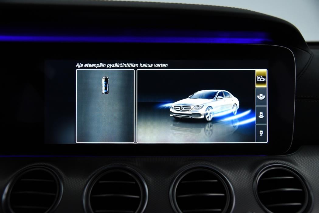 MERCEDES-BENZ E 2017