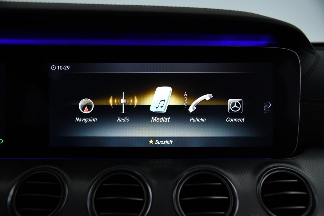 MERCEDES-BENZ E 2017