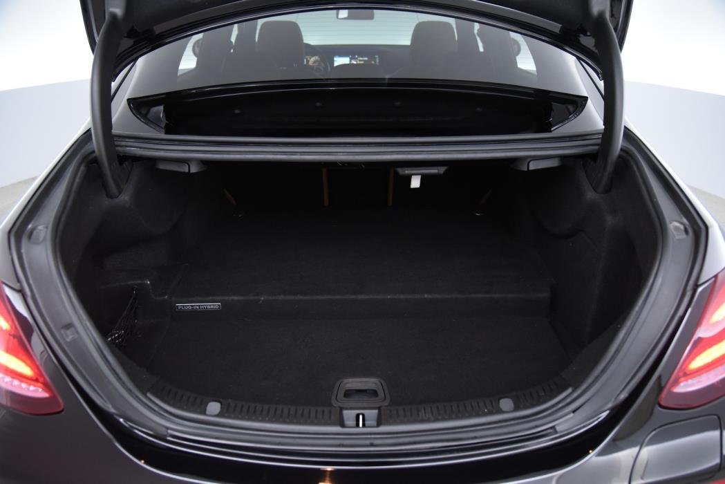 MERCEDES-BENZ E 2017