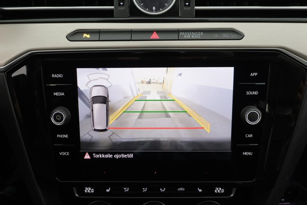 VOLKSWAGEN Passat 2018