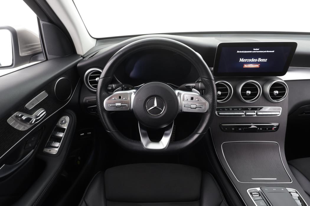 MERCEDES-BENZ GLC 2021