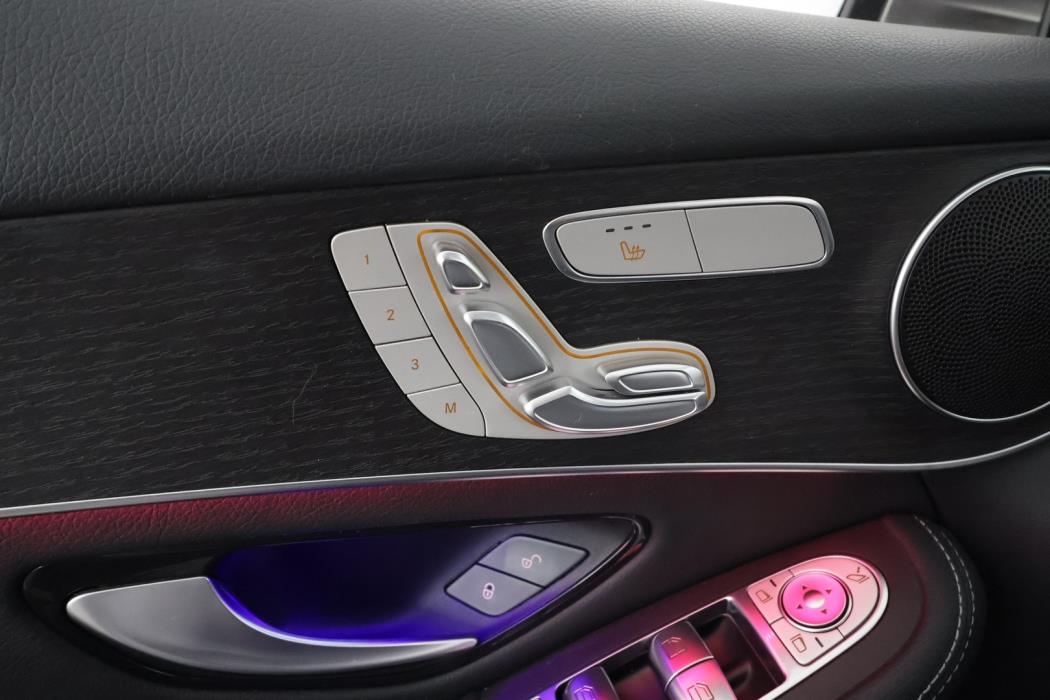 MERCEDES-BENZ GLC 2021