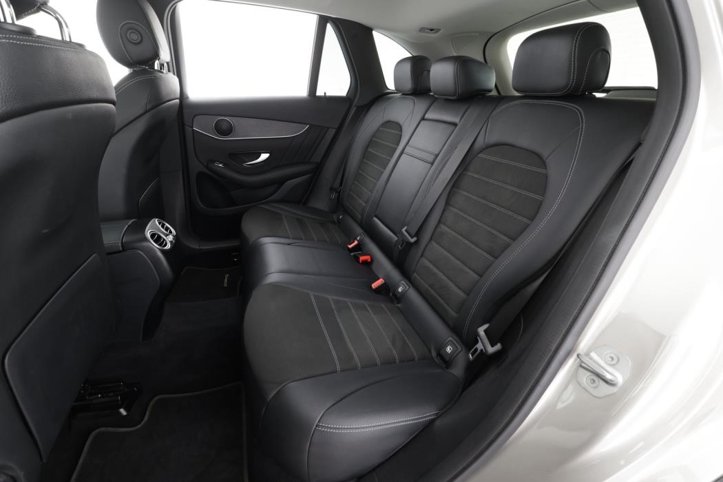 MERCEDES-BENZ GLC 2021