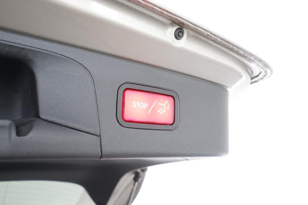 MERCEDES-BENZ GLC 2021