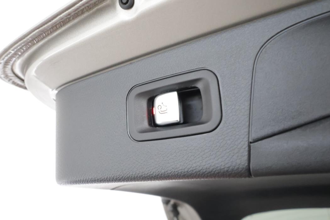 MERCEDES-BENZ GLC 2021