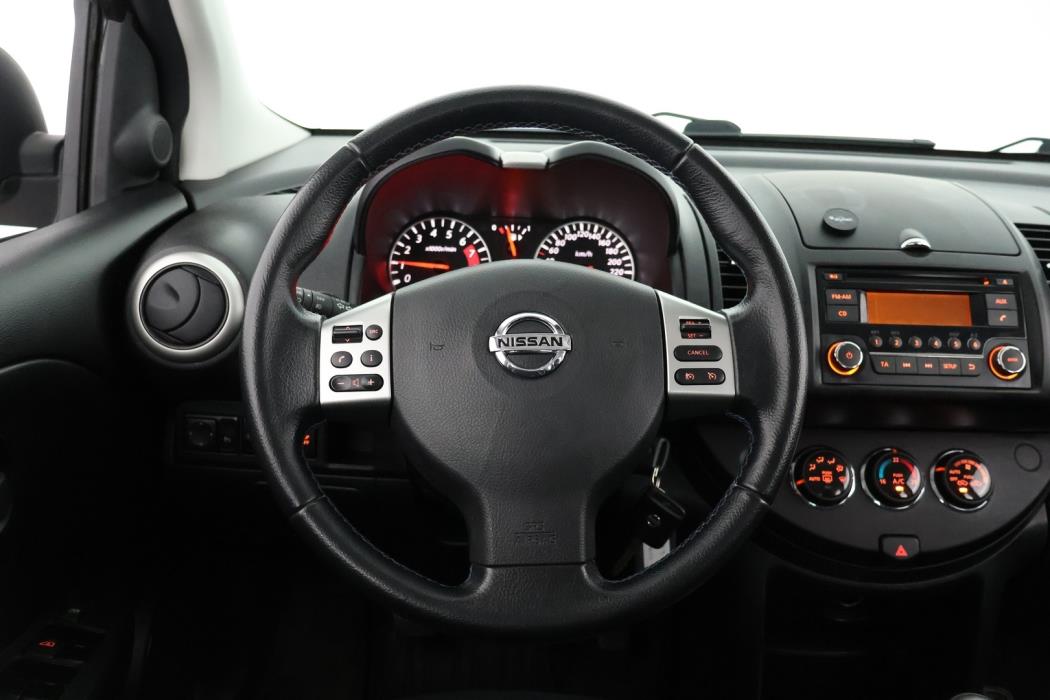 NISSAN Note 2013