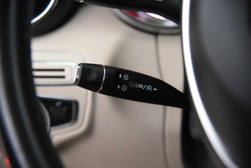 MERCEDES-BENZ C 2015