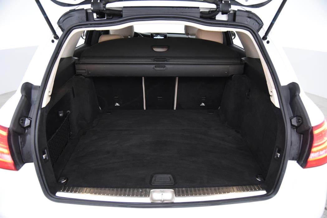 MERCEDES-BENZ C 2015