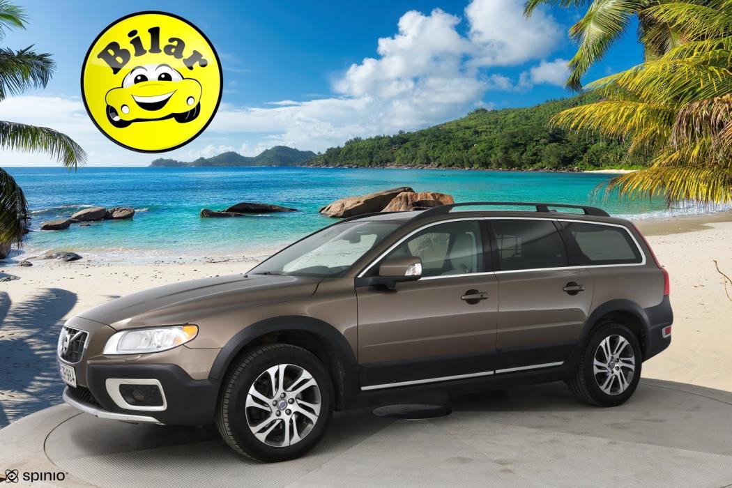 VOLVO XC70 2012