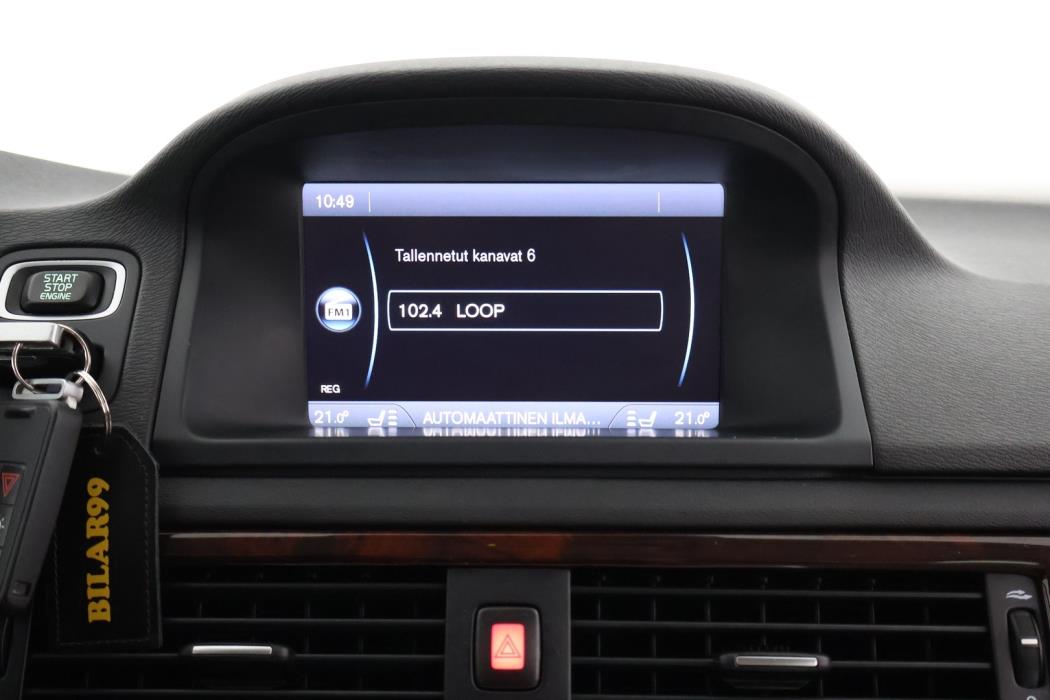 VOLVO XC70 2012