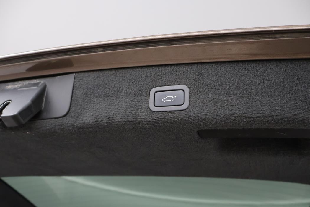 VOLVO XC70 2012
