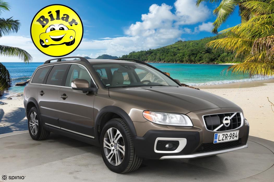 VOLVO XC70 2012