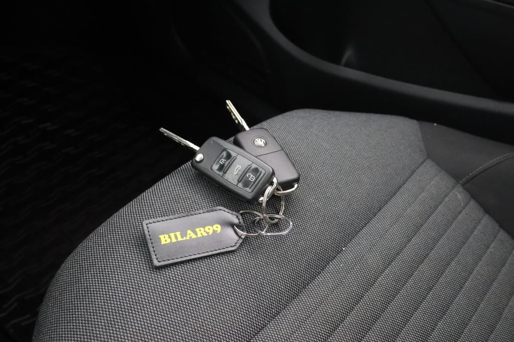 VOLKSWAGEN Polo 2011